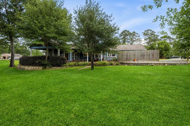 109 Branding Iron, Livingston, TX 77351