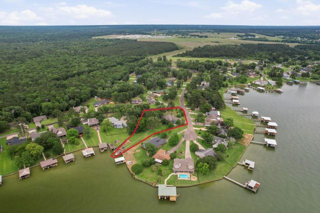 109 Branding Iron, Livingston, TX 77351