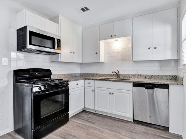 307 Terry Road, Hurst, TX 76053