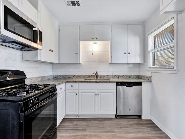 307 Terry Road, Hurst, TX 76053