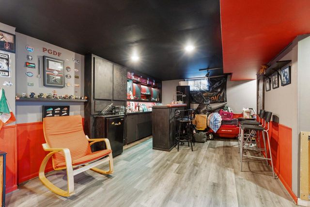 2331 S 61st STREET, West Allis, WI 53219