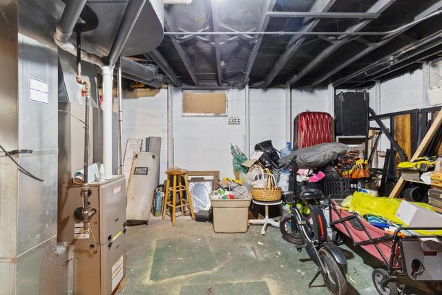 2331 S 61st STREET, West Allis, WI 53219