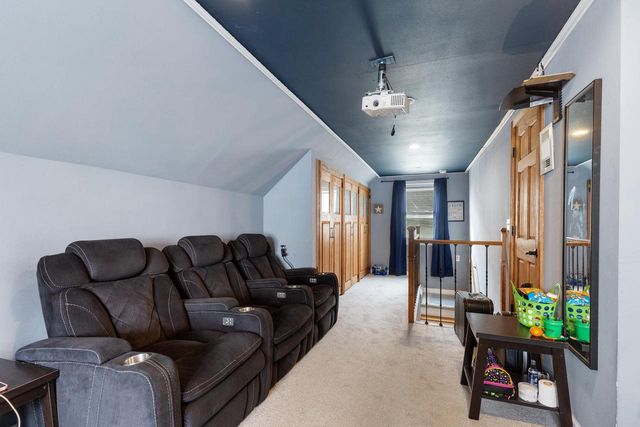 2331 S 61st STREET, West Allis, WI 53219