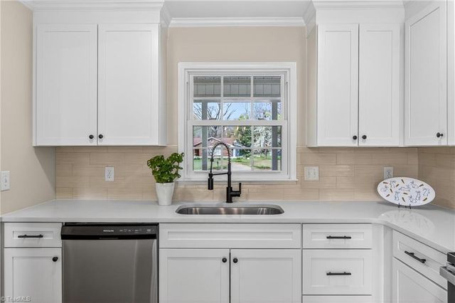 5404 Ropley Drive, Greensboro, NC 27455