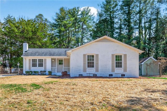 5404 Ropley Drive, Greensboro, NC 27455