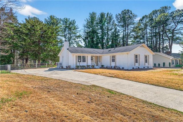 5404 Ropley Drive, Greensboro, NC 27455