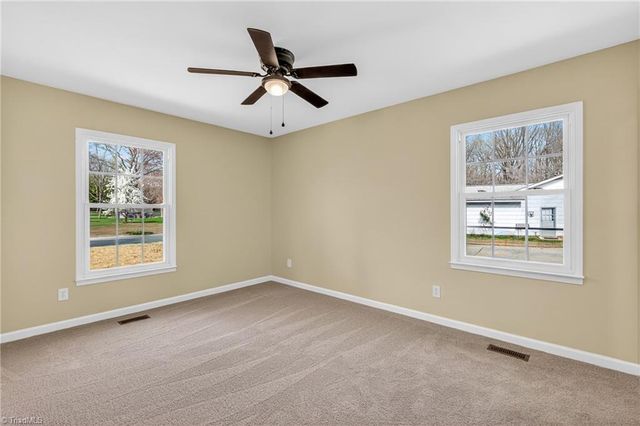 5404 Ropley Drive, Greensboro, NC 27455