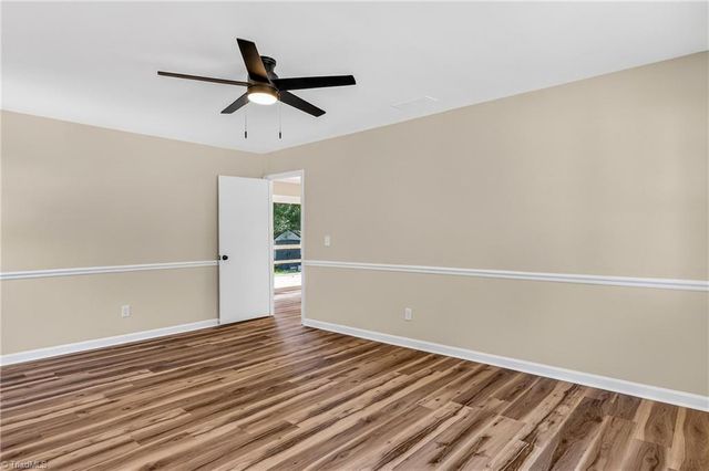 5404 Ropley Drive, Greensboro, NC 27455