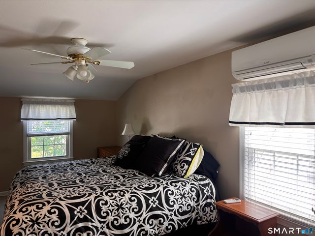 7 Nehantic Drive, East Lyme, CT 06357