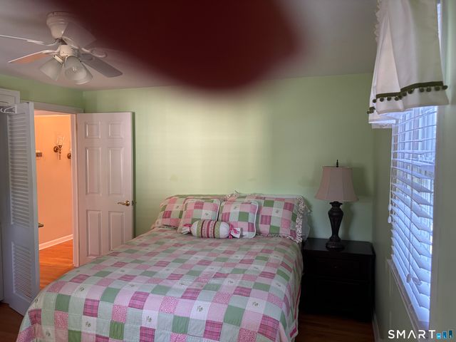7 Nehantic Drive, East Lyme, CT 06357