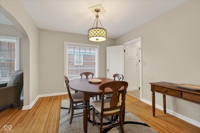 5428 E 10th Street, Indianapolis, IN 46219