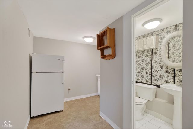 5428 E 10th Street, Indianapolis, IN 46219