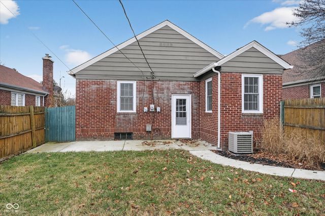 5428 E 10th Street, Indianapolis, IN 46219