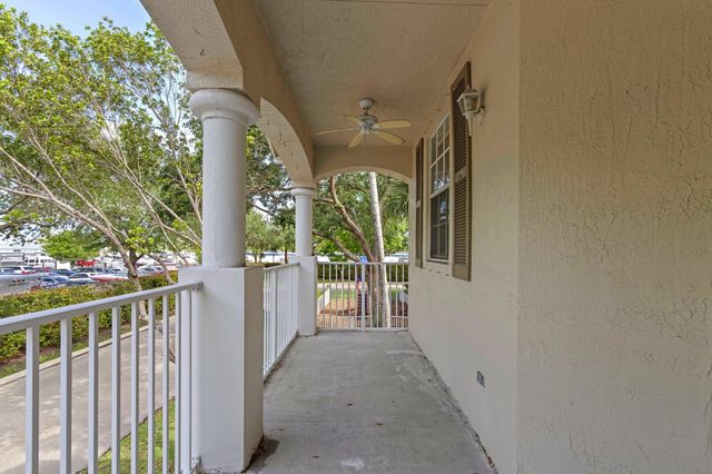 1428 W Wickham Circle A, Delray Beach, FL 33445