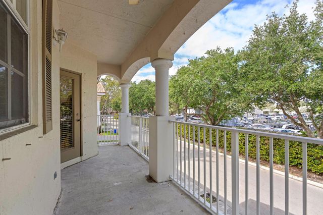 1428 W Wickham Circle A, Delray Beach, FL 33445