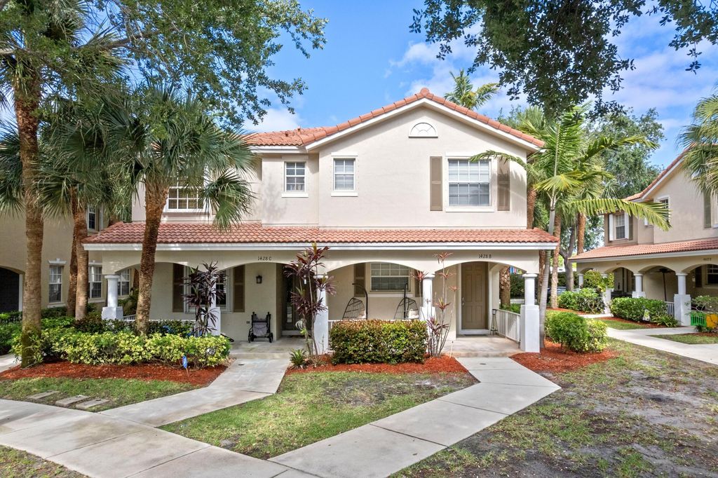 1428 W Wickham Circle A, Delray Beach, FL 33445