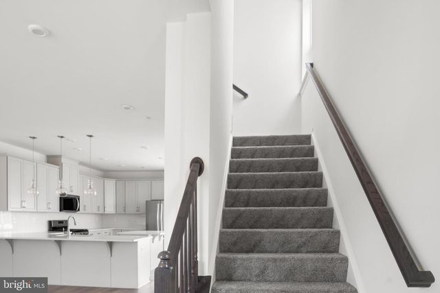 8226 LONGFORD RD, Millersville, MD 21108