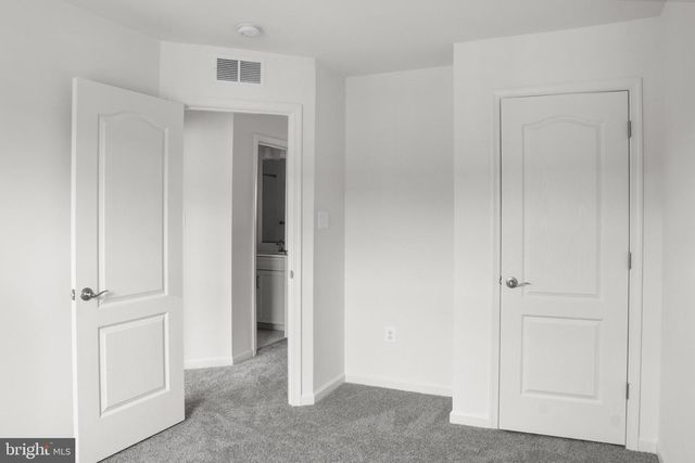 8226 LONGFORD RD, Millersville, MD 21108