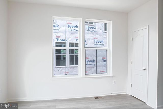 8226 LONGFORD RD, Millersville, MD 21108