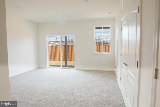 8226 LONGFORD RD, Millersville, MD 21108