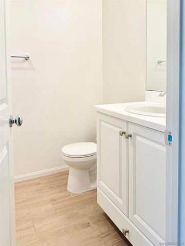 2451 Verano way, Vista, CA 92081