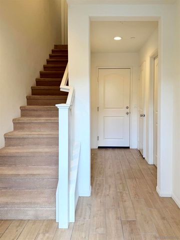 2451 Verano way, Vista, CA 92081