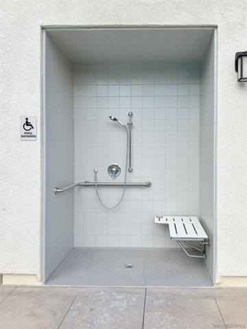 2451 Verano way, Vista, CA 92081