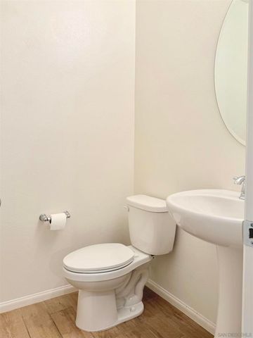 2451 Verano way, Vista, CA 92081