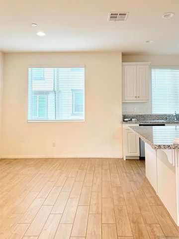 2451 Verano way, Vista, CA 92081