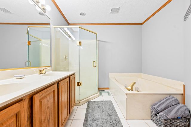 7333 Tarragon Court, West Chester, OH 45069