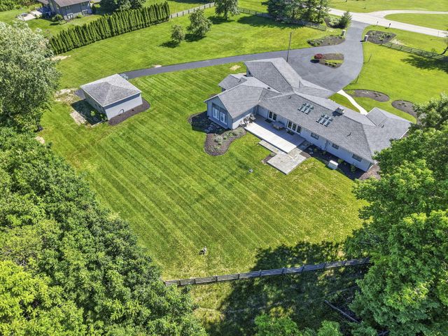 8323 Big Walnut Road, Westerville, OH 43082