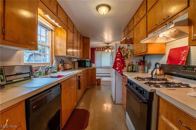 480 Wirth Avenue, Akron, OH 44312