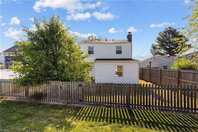 1225 Rockwood CT, Virginia Beach, VA 23464