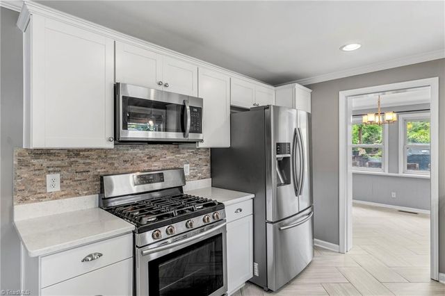 110 Mayflower Drive, Greensboro, NC 27403