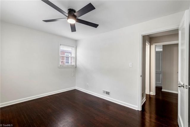 110 Mayflower Drive, Greensboro, NC 27403