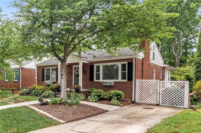 110 Mayflower Drive, Greensboro, NC 27403