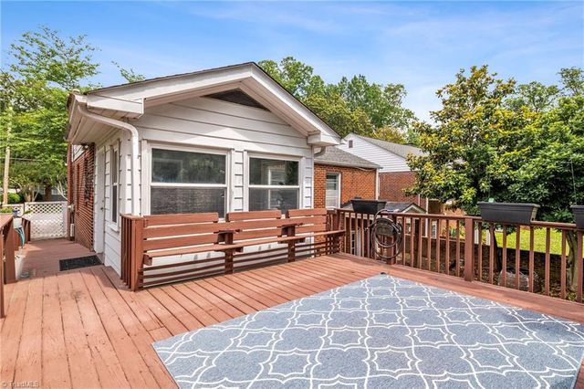 110 Mayflower Drive, Greensboro, NC 27403