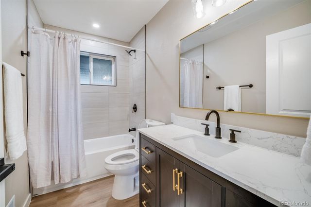 6930 Alan Drive, Denver, CO 80221
