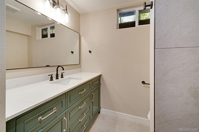 6930 Alan Drive, Denver, CO 80221