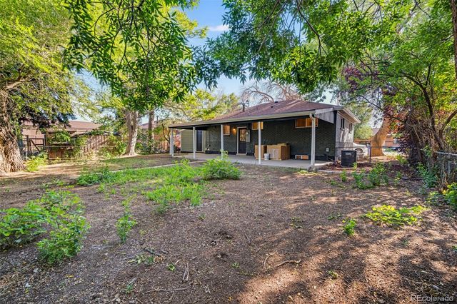 6930 Alan Drive, Denver, CO 80221