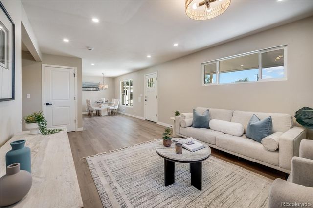 6930 Alan Drive, Denver, CO 80221