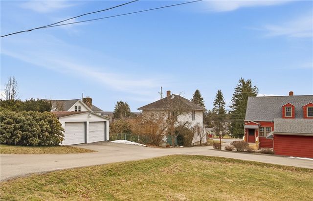 810 W. Main Street, Somerset Boro, PA 15501