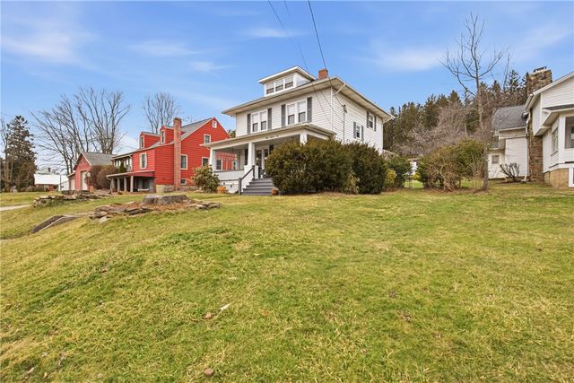 810 W. Main Street, Somerset Boro, PA 15501