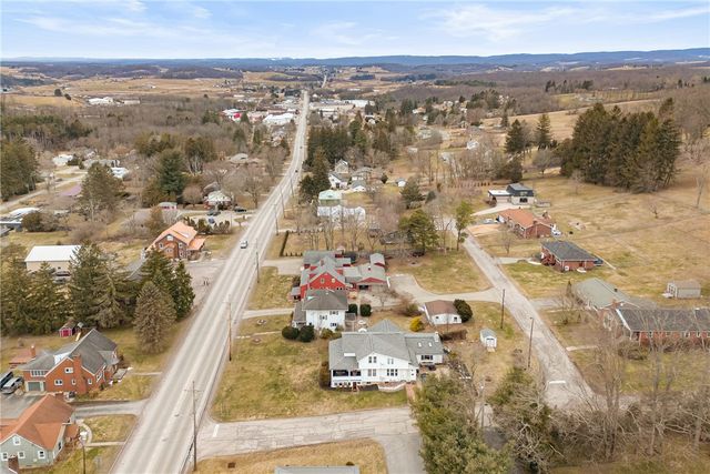 810 W. Main Street, Somerset Boro, PA 15501