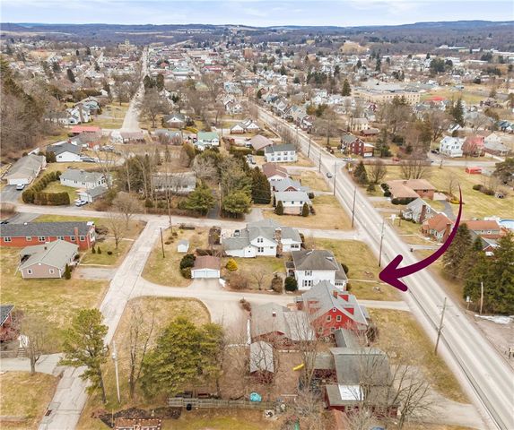 810 W. Main Street, Somerset Boro, PA 15501