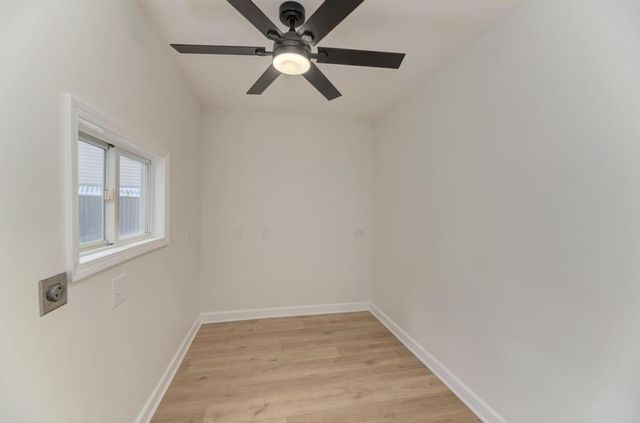 2843 Dorothy Drive, Aurora, IL 60504