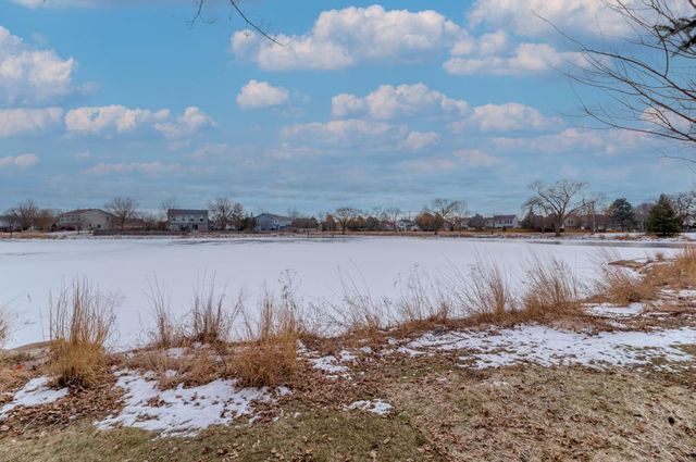 2843 Dorothy Drive, Aurora, IL 60504