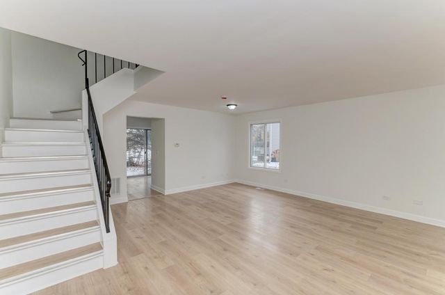 2843 Dorothy Drive, Aurora, IL 60504