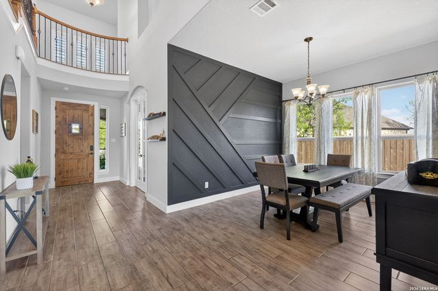 107 Lilly Blf, Castroville, TX 78009