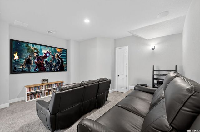 107 Lilly Blf, Castroville, TX 78009